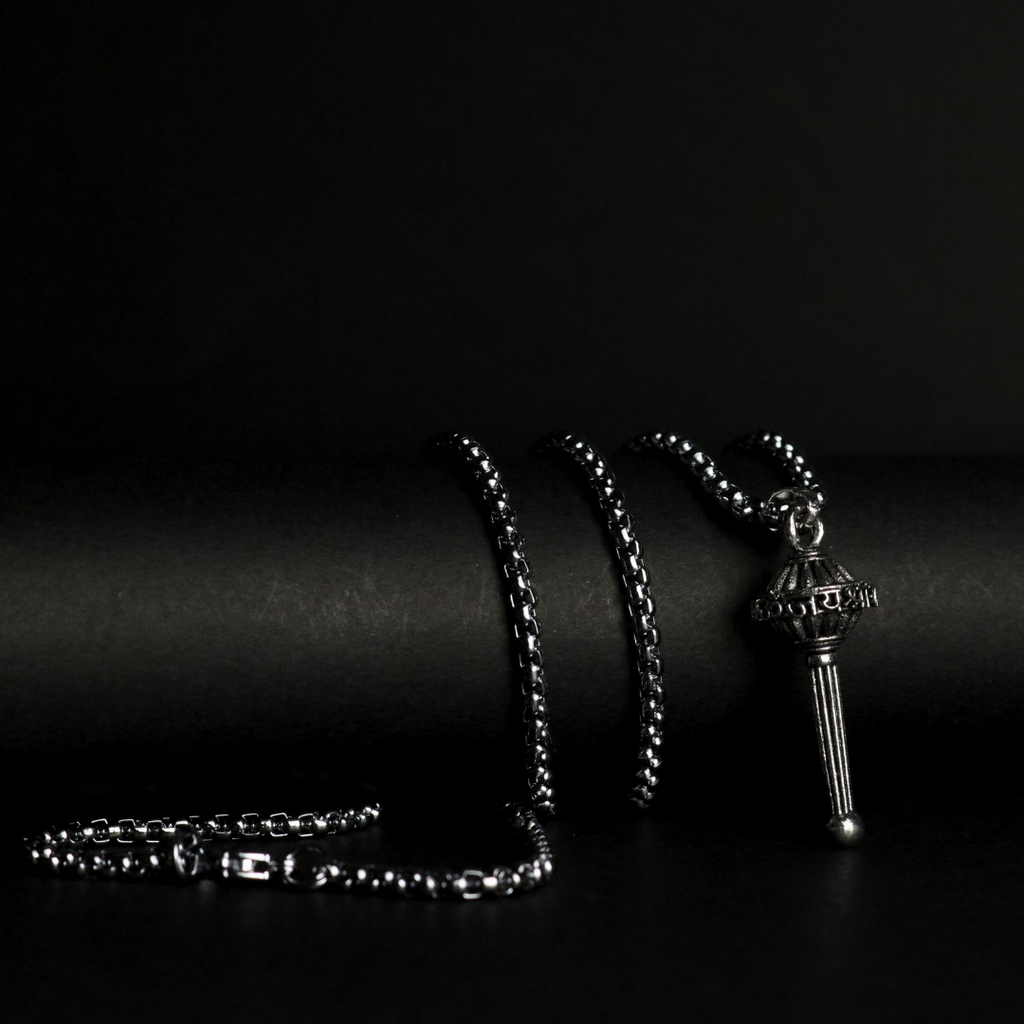 Hanuman Ji Gada Pendant – Victory, Protection & Dharma